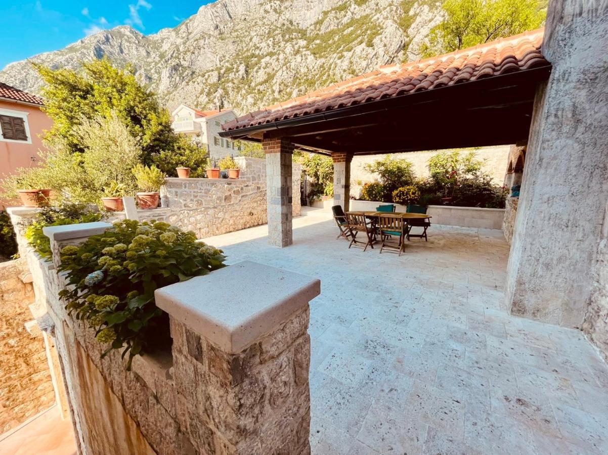 Villa Casa Pantagana Cattaro Esterno foto